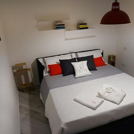 Les Suites Di Parma Habitación foto