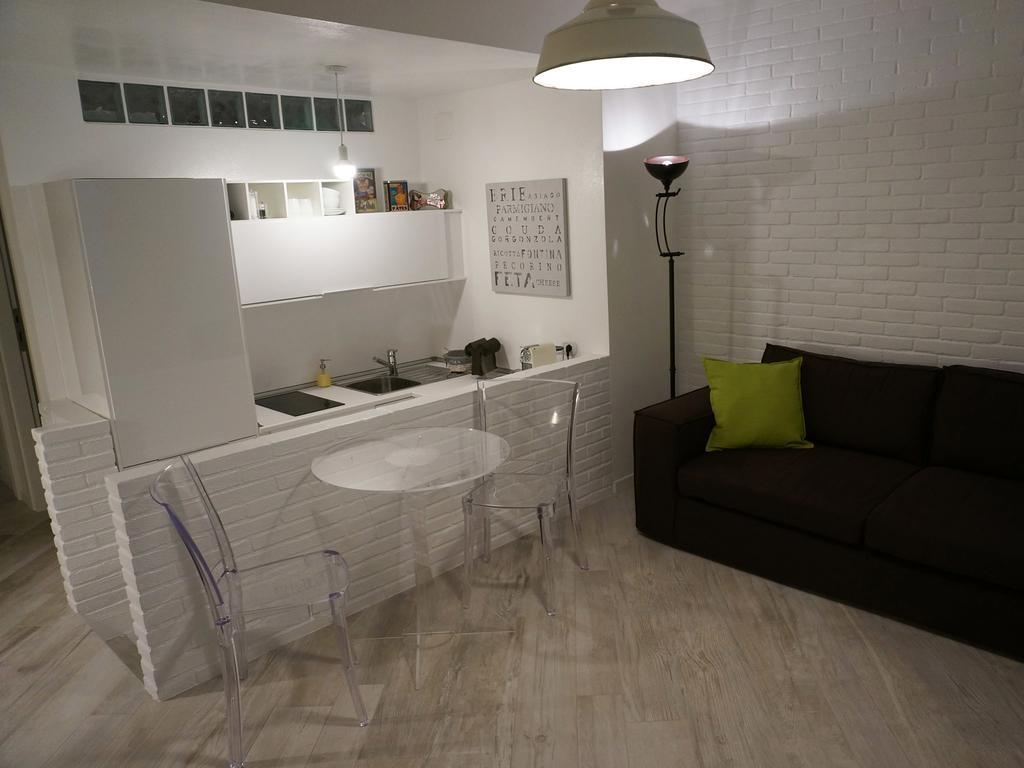 Les Suites Di Parma Habitación foto
